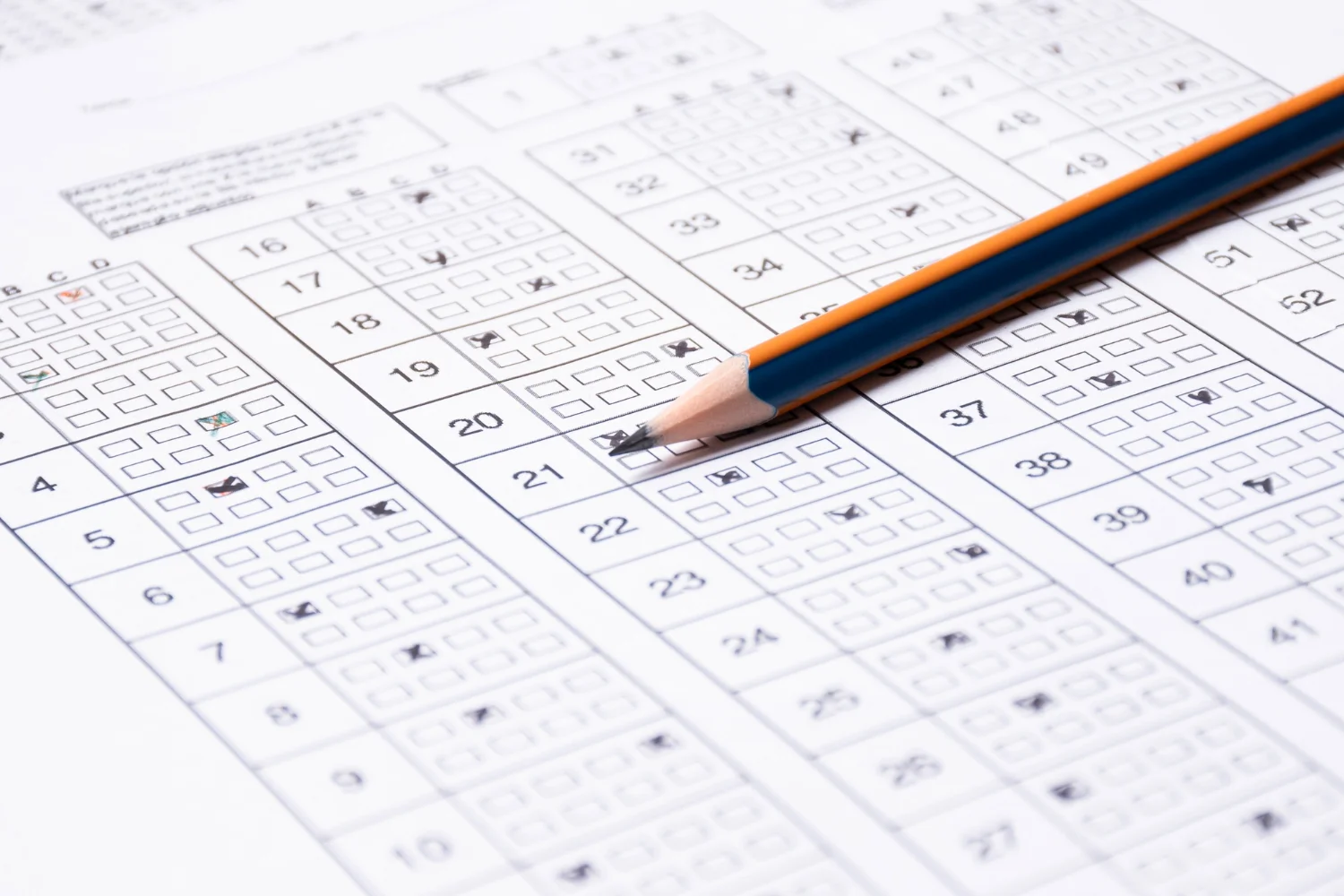 hawaii and tennessee crossword clue